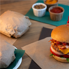 PAPIER INGRAISSABLES BASKET  34 G/M2 31x38 CM NATUREL PARCH.INGRAISSABLE (1000 UNITÉ)