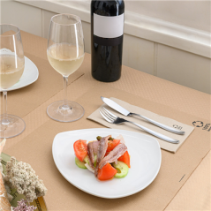 Image SERVIETTES ECOLABEL P. 1/6 'DOUBLE POINT' 19 G/M2 30x40 CM NATUREL OUATE RECYCLÉE (1500 UNITÉ) #3