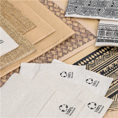 Image SERVIETTES ECOLABEL 1 PLI 'MINI SERVIS' 23 G/M2 17x17 CM NATUREL OUATE RECYCLÉE (9600 UNITÉ) #3