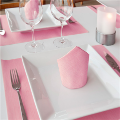 SETS DE TABLE 'DRY COTTON' 55 G/M2 30x40 CM FUCHSIA AIRLAID (800 UNITÉ)