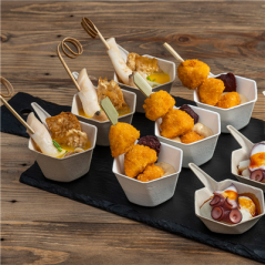 Image RÉCIPIENTS HEXAGONALES 'BIONIC'  5,5x3 CM NATUREL BAGASSE (1000 UNITÉ) #4